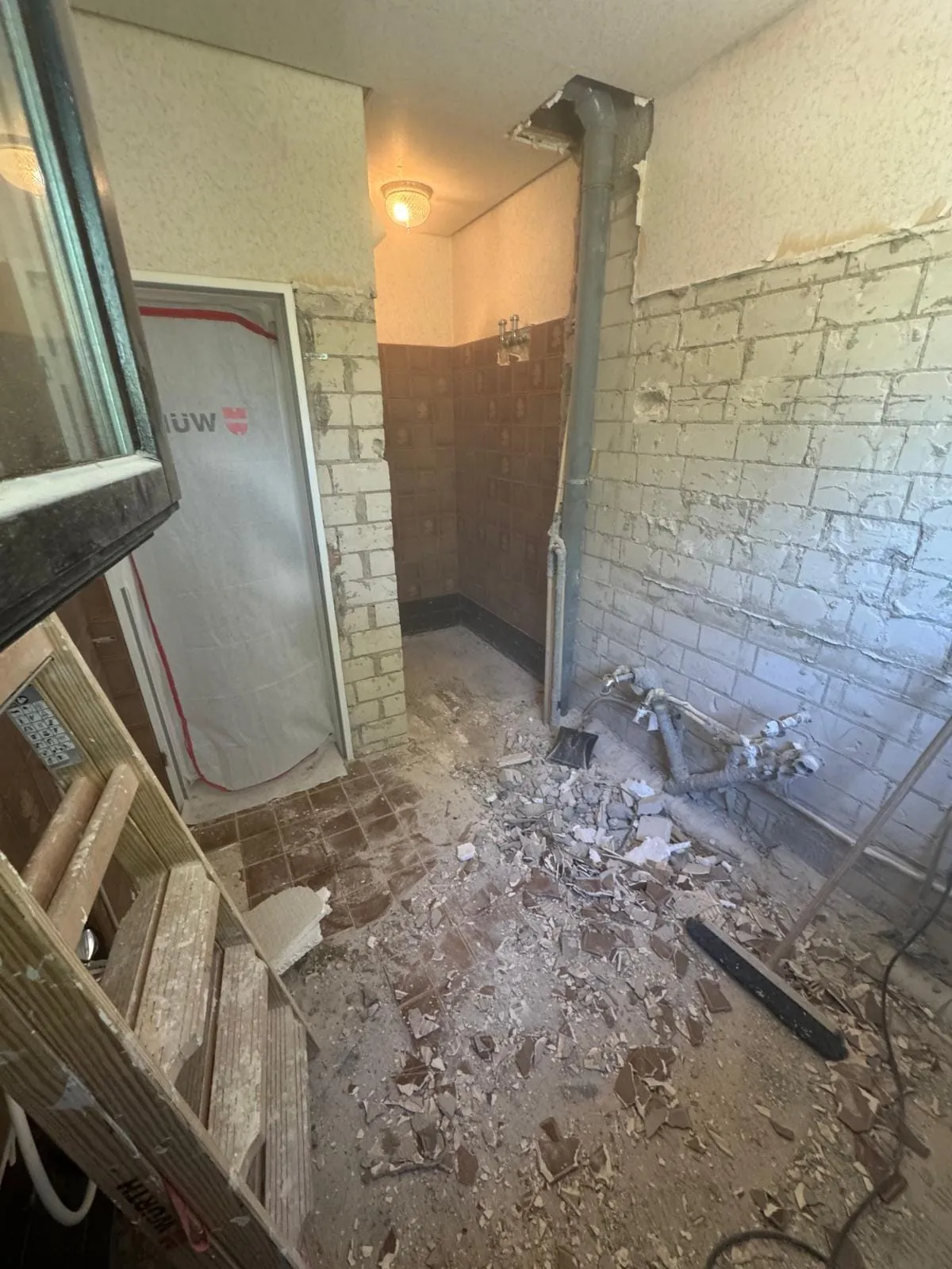 Badezimmer während der Sanierung
